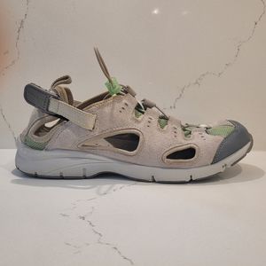 Wind River cap toe sandals - women's size 9US